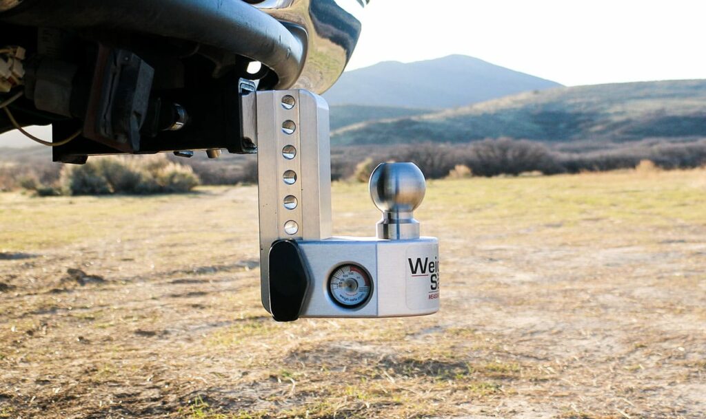 Ball mount Towing equipment